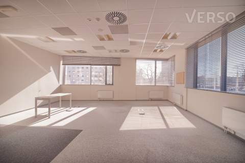 Gabinety, open space, aneks, możliwe umeblowanie