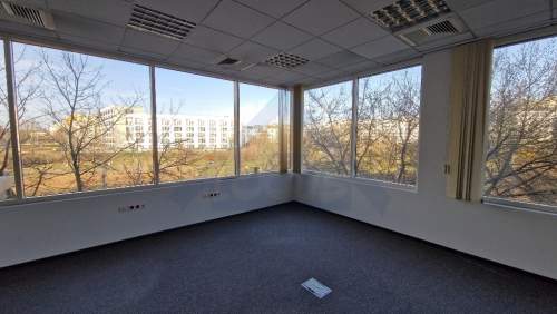 Biuro do wynajęcia lotnisko Okęcie 401 m2
