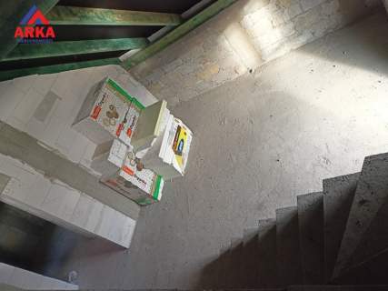 Dom na widokowej działce pod lasem