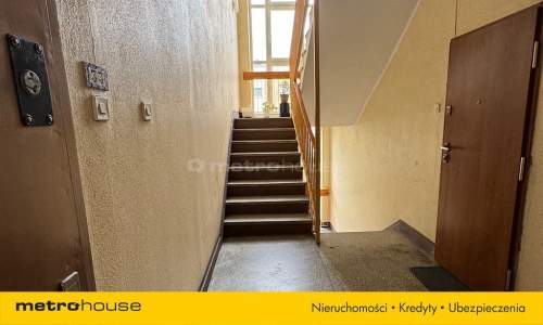 4-pok. 73 m z bal., piw. i park. 12 000 zł/m 