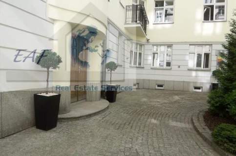Nieruchomość komercyjna do wynajęcia, 165 m2, Warszawa