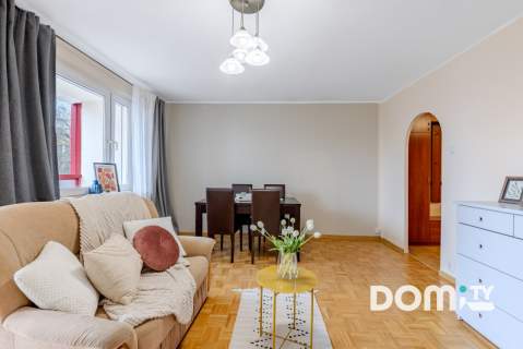 Funkcjonalne pokoje, słoneczne, duży balkon