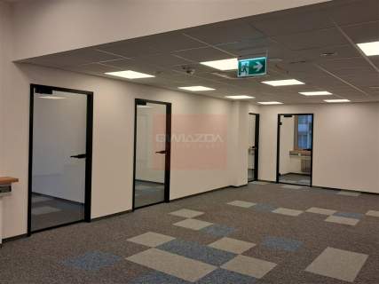 Nieruchomość komercyjna do wynajęcia, 627 m2, Warszawa