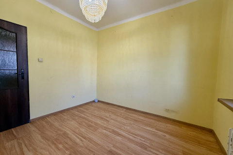 Ustawne 2 pokoje 46 m 1 piętro Stroszek