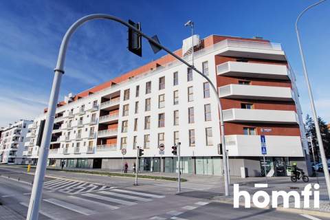 Przytulna kawalerka z balkonem