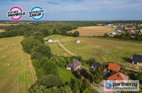 Piękny dom z bardzo dużą działką, spokojna okolica
