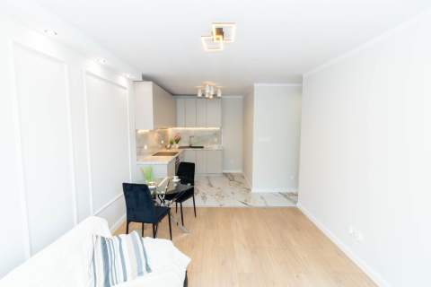 Mieszkanie po generalnym remoncie 2 pokoje 37,79m2