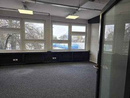 Do wynajęcia biuro Włochy 195m2