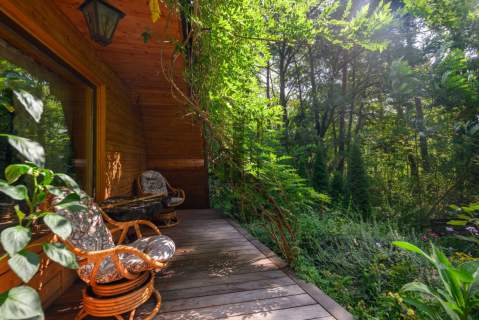 Drewniany domek z pięknym ogrodem 3 pokoje