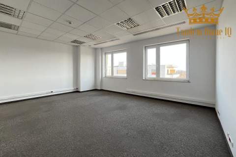 Na wynajem biuro ok 840 m2 na Mokotowie Cybernetyki na ostatnim