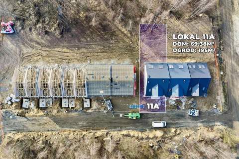Nowoczesny dom z ogródkiem, w otulinie lasu