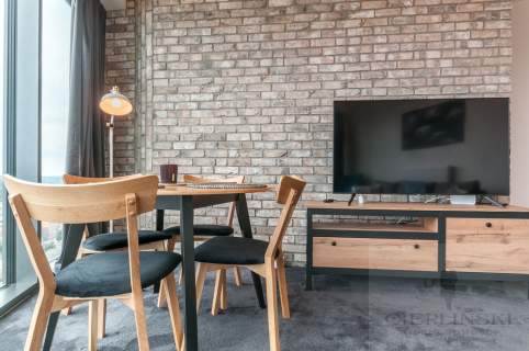 KOMFORTOWY APARTAMENT NA 22 PIĘTRZE W HANZA TOWER