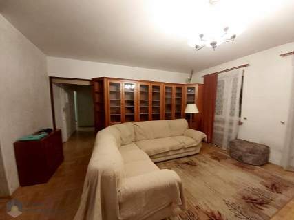 Czteropokojowe mieszkanie z balkonem