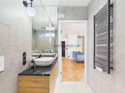 Stylowe 2 pokoje w kamienicy - 55 m - centrum
