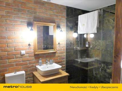 Urzekające apartamenty w domu z duszą i historią