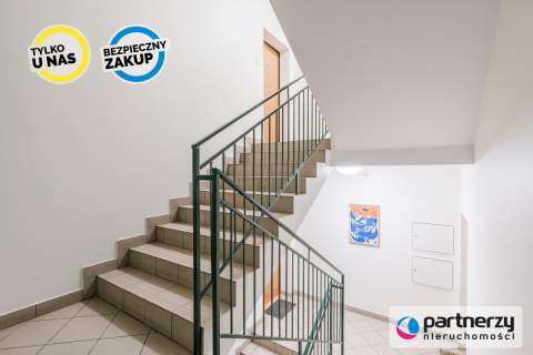 Mieszkanie z balkonem w zielonym otoczeniu