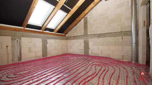 Szeregówka skrajna z działką 750m2