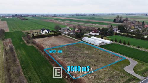 Działka pod zabudowę jednorodzinną 3000 m2