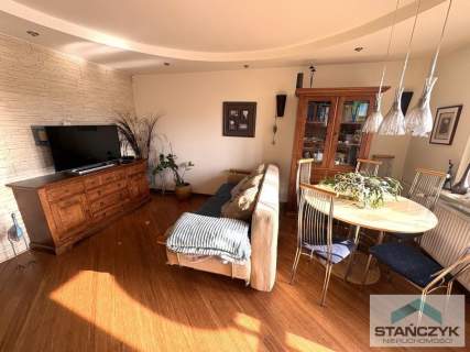 Mieszkanie 53 m2 balkon - piwnica