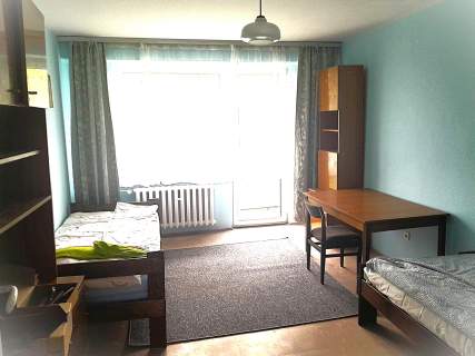 M4 trzypokojowe mieszkanie z balkonem i widokiem na zieleń,