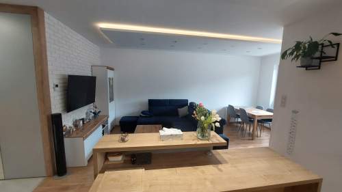 Mieszkanie 50,93m2 Garaż 20,28m2 Piwnica 1,66m2 Mickiewicza