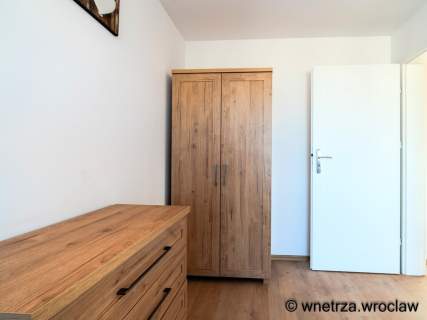 ŚWIEŻO PO REMONCIE-UMEBLOWANE-MED.MIEJSKIE-BALKON.