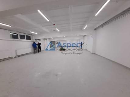 Wynajem, hala 380 m2, blisko Centrum.