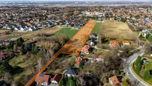 Działka budowlana 108,38 arów w Śledziejowicach