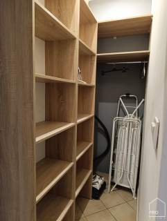 Funkcjonalny apartament w pobliżu Parku Chopina