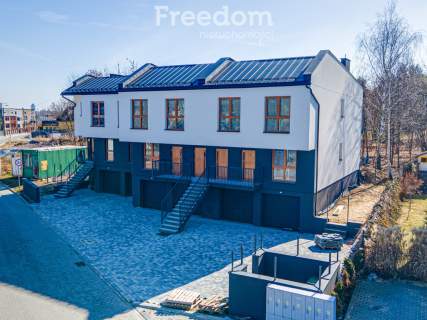 Apartament z ogrodem i garażem