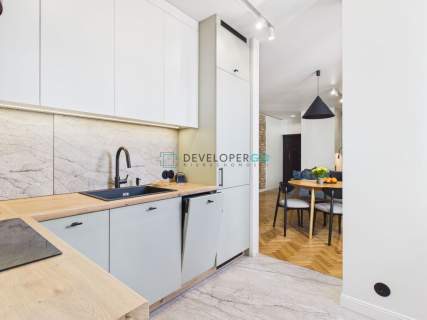 Stylowe 2 pokoje w kamienicy - 55 m - centrum