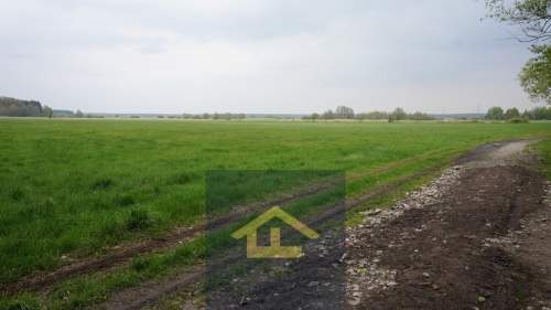 Nieruchomość w Całowaniu