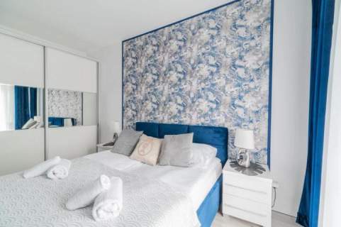 Apartament 2 pok. z miejscem postojowym, na II piętrze.