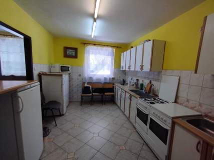 Sprzedam budynek wykorzystywany jako Hostel