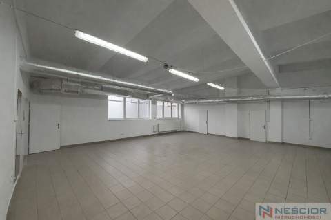 lokal usługowy / magazynowy   180 m   Siedlce