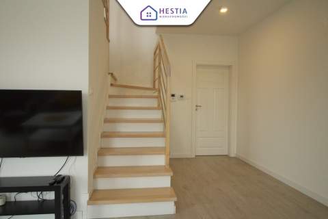 Dwupoziomowe 77 m Parking Balkon