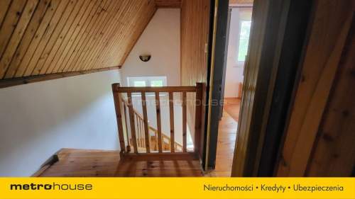 Dom nad jeziorem -Kalbornia -Wzgórze letniskowe.