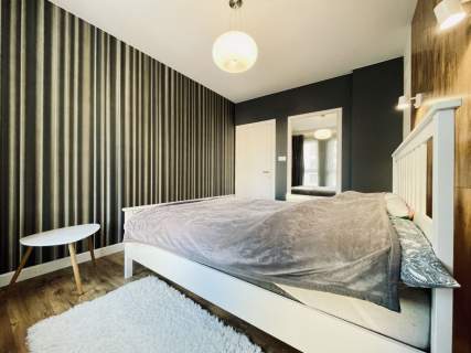 2019 Dwustronne Duży balkon Garaż 