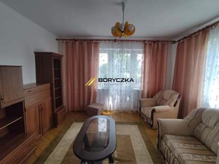 Biechów - dom z potencjałem przy DK79.