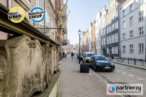 Południowa Ekspozycja Ogrodzony Parking