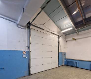Obiekt przemysłowych/ nieruchomość komercyjna / parking / pl