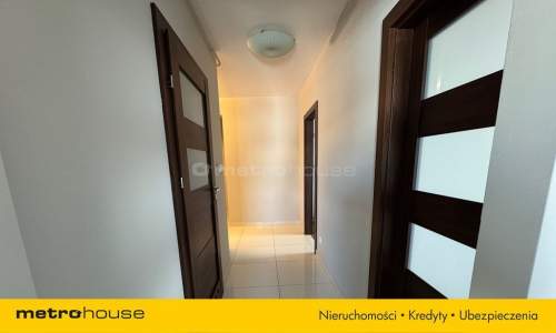 2 pokojowe, 55,4 m z balkonem, 30 do Warszawy