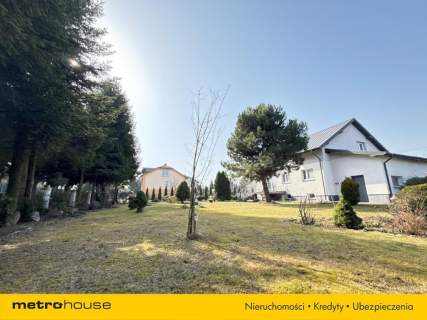 Przestronny dom na sprzedażŻelków-działka 3363 m
