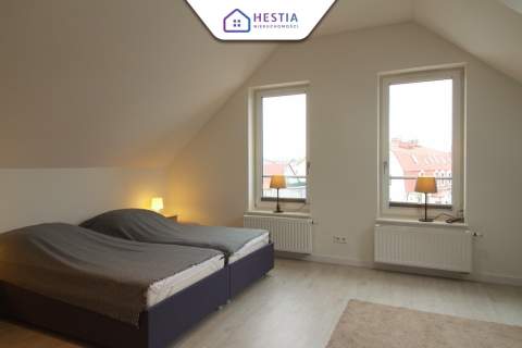 Dwupoziomowe 77 m Parking Balkon
