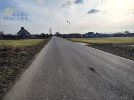 Sprzedam działkę o pow. 1500 m2 w Bronisławach
