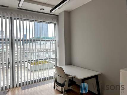 Klinika lub Salon Beauty 393 m przy Rondo ONZ