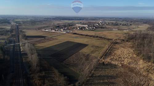 Działka inwestycyjna- Dąbrówka Zabłotnia 5169m2