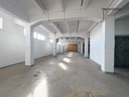 Hala/magazyn na Płaszowie / 585 m2