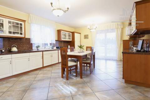 Prestiżowa nieruchomość w Koźminie 340m2