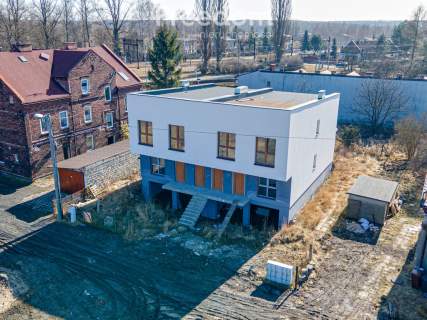 Apartament z ogrodem i garażem